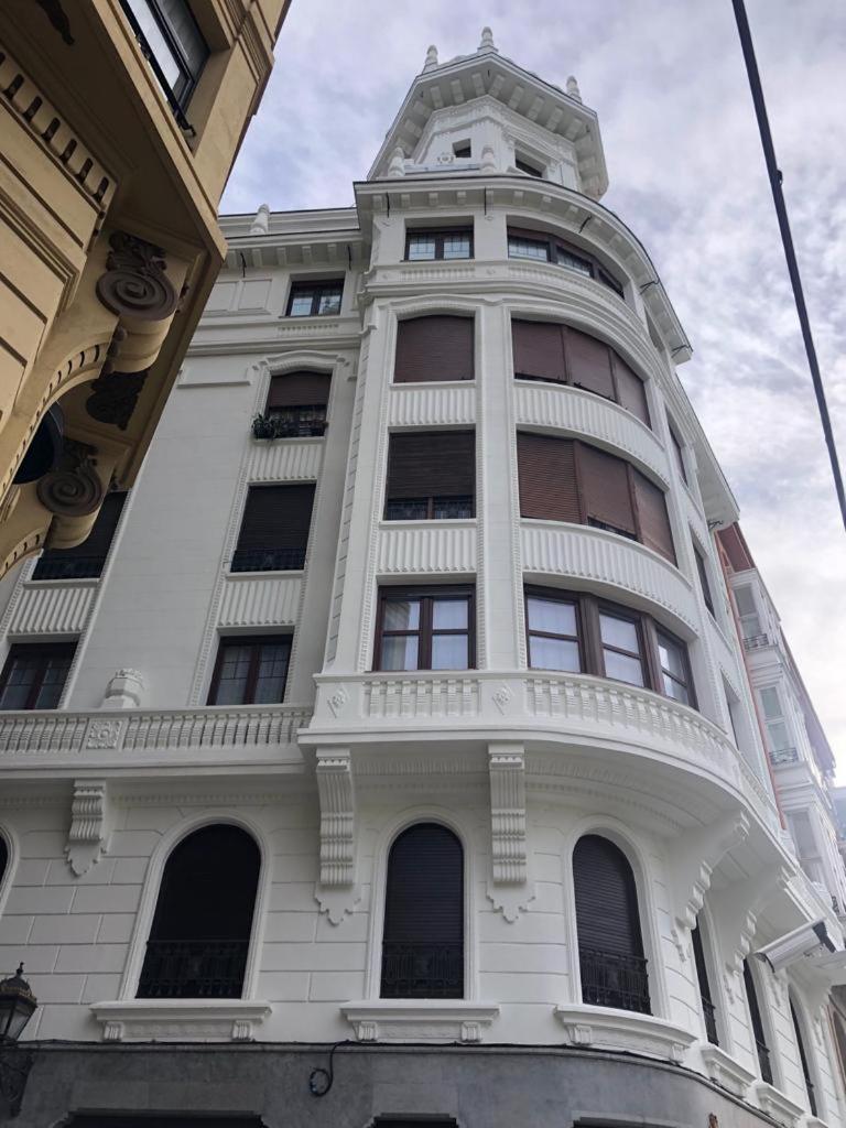Apartamento En El Mismo Corazon Del Casco Viejo Bilbao Eksteriør billede